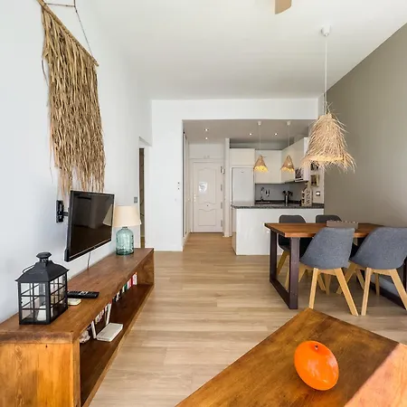 Skol 420c Fantastico 1 Primera Linea De Playa Apartment